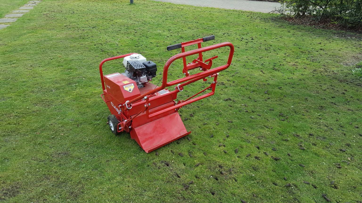 Visual Reference: Lawn Aeration Maidstone Kent The Lawn Transformers