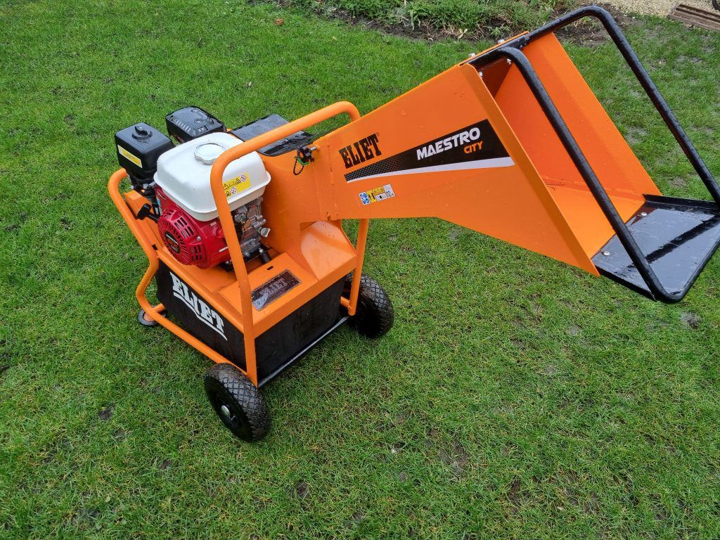 used eliet meastro hire spec green waste shredder for sale kent
