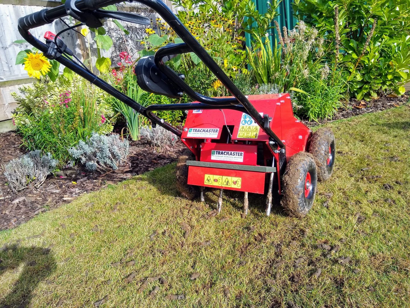 hollow-tine-aeration-near-me-maidstone-kent lawn-aeration-near-me-maidstone-kent