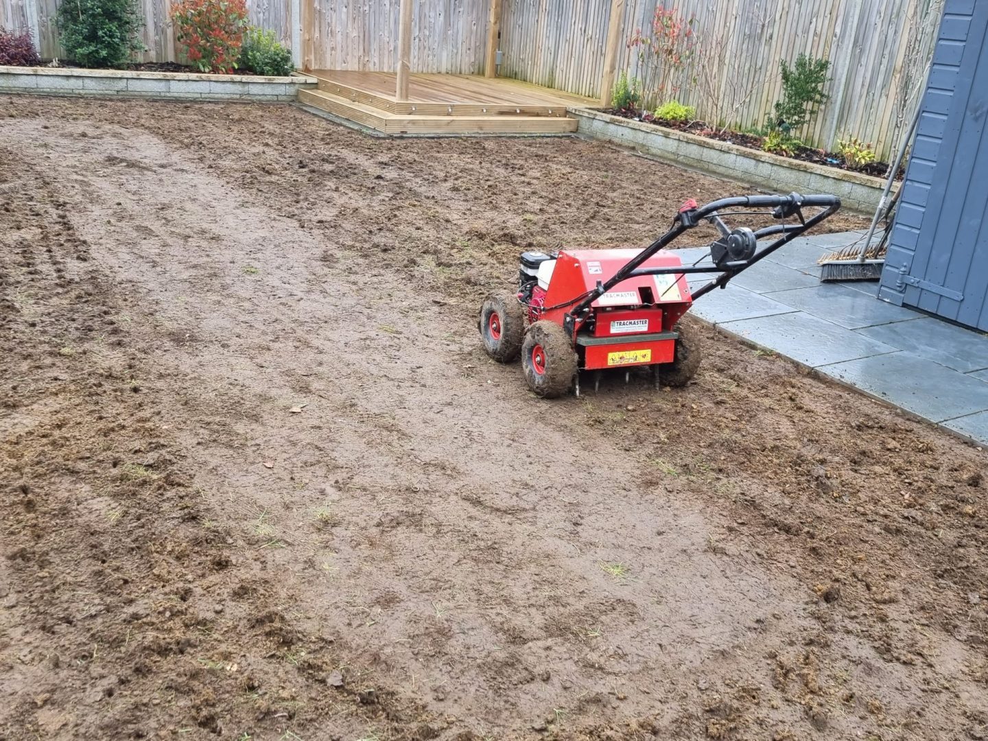 decompacting-lawn-for-seeding-kent