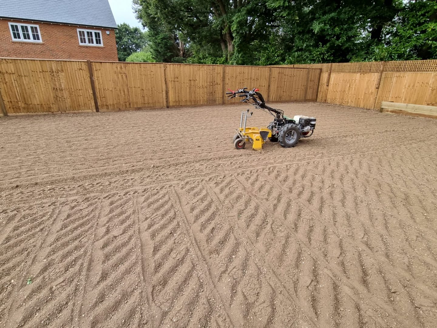 levelling-new-build-lawn-for-seeding